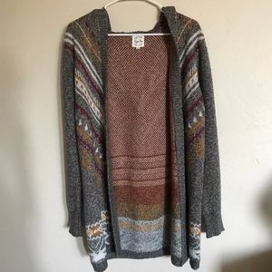 ❌SOLD❌ Long sleeved cardigan